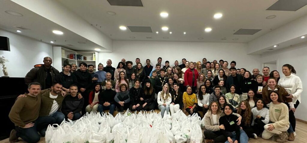 Reparto de alimentos en Navidad. Barcelona